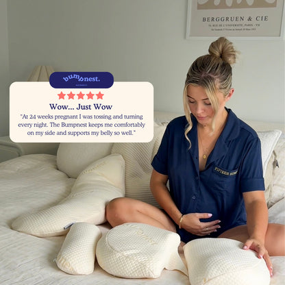 Australian customer review of Bumpnest maternity pillow showing 5 star rating and written testimonial